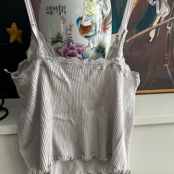 Forever 21 Tan Crop Camisole - Picture 7 of 15